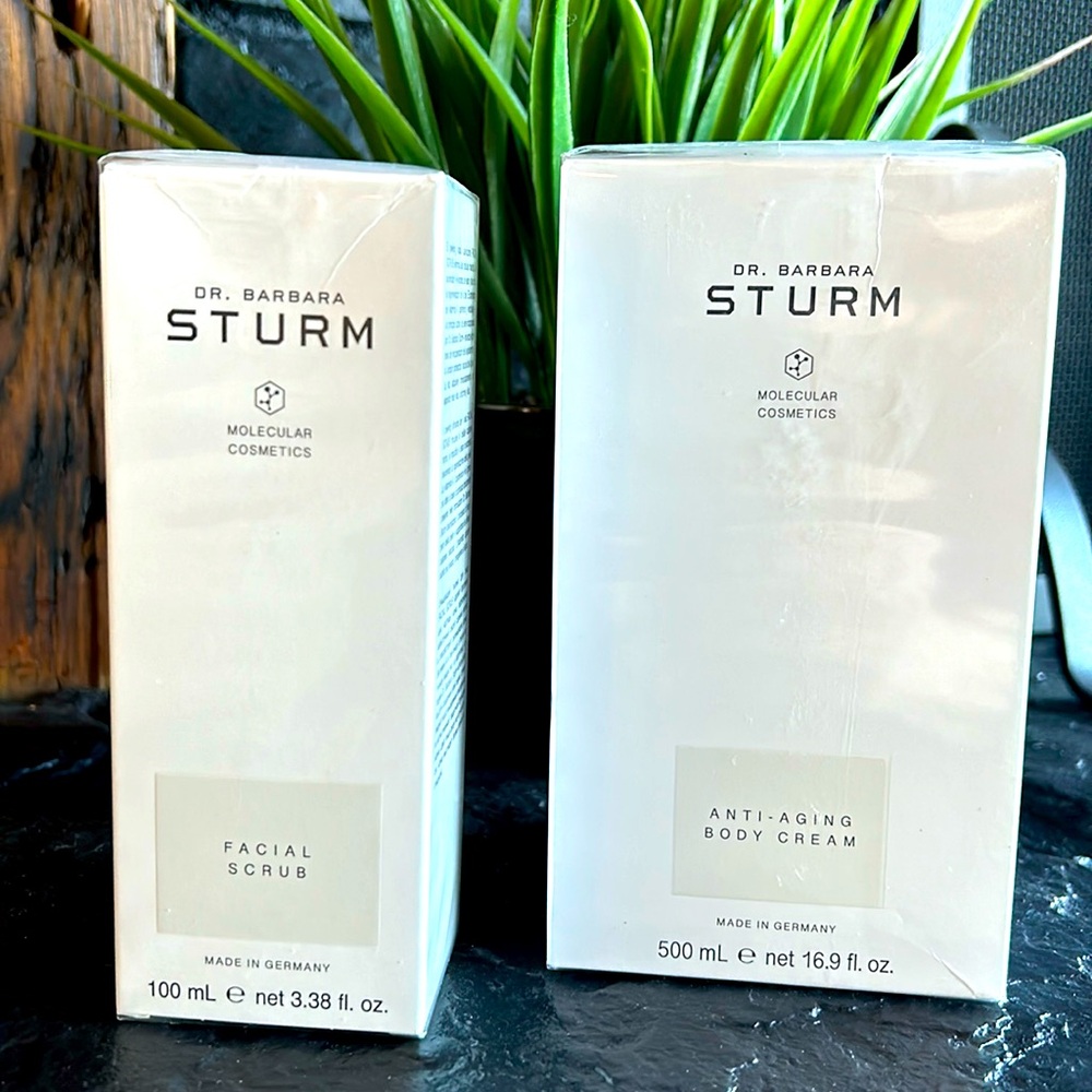 🎁2 items- Dr. Barbara Strum🎁